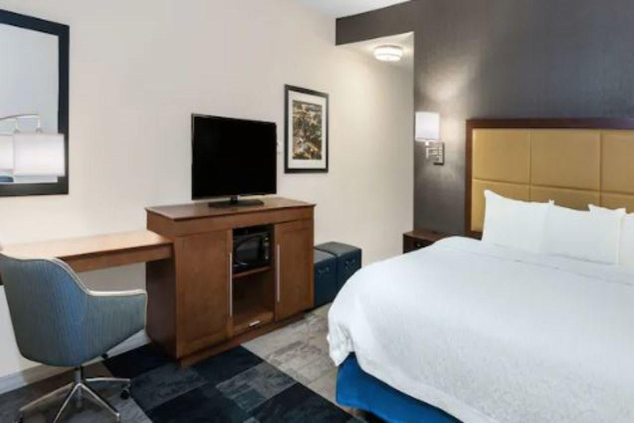 Hampton Inn & Suites San Antonio Brooks City Base, Tx Екстер'єр фото