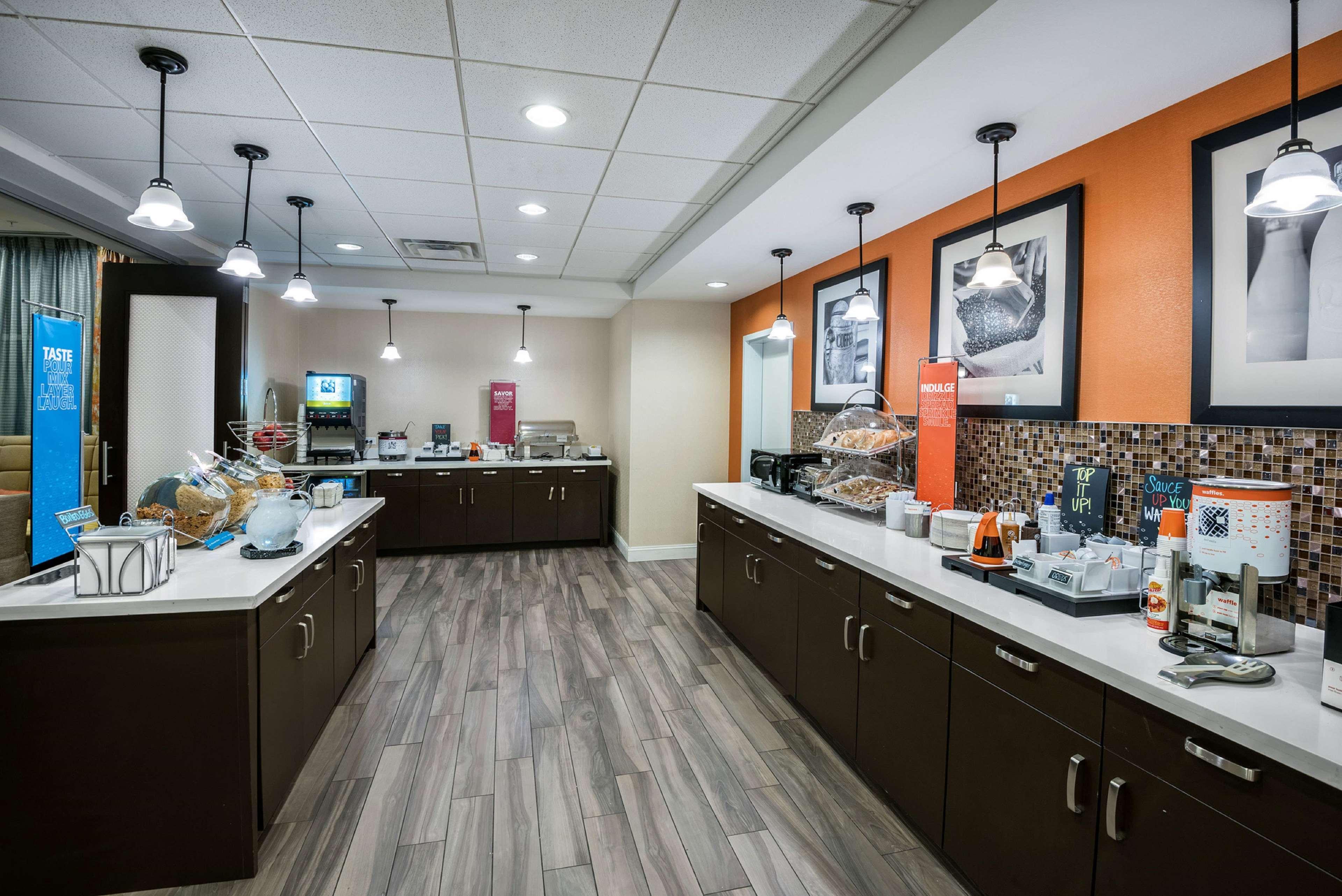 Hampton Inn & Suites San Antonio Brooks City Base, Tx Екстер'єр фото