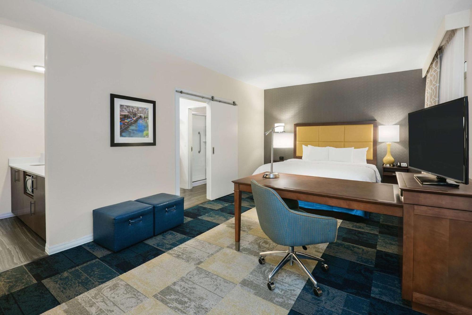 Hampton Inn & Suites San Antonio Brooks City Base, Tx Екстер'єр фото